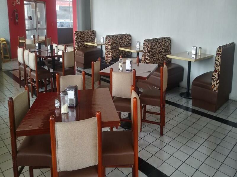 Oyo Nueva Galicia Otel Guadalajara Dış mekan fotoğraf