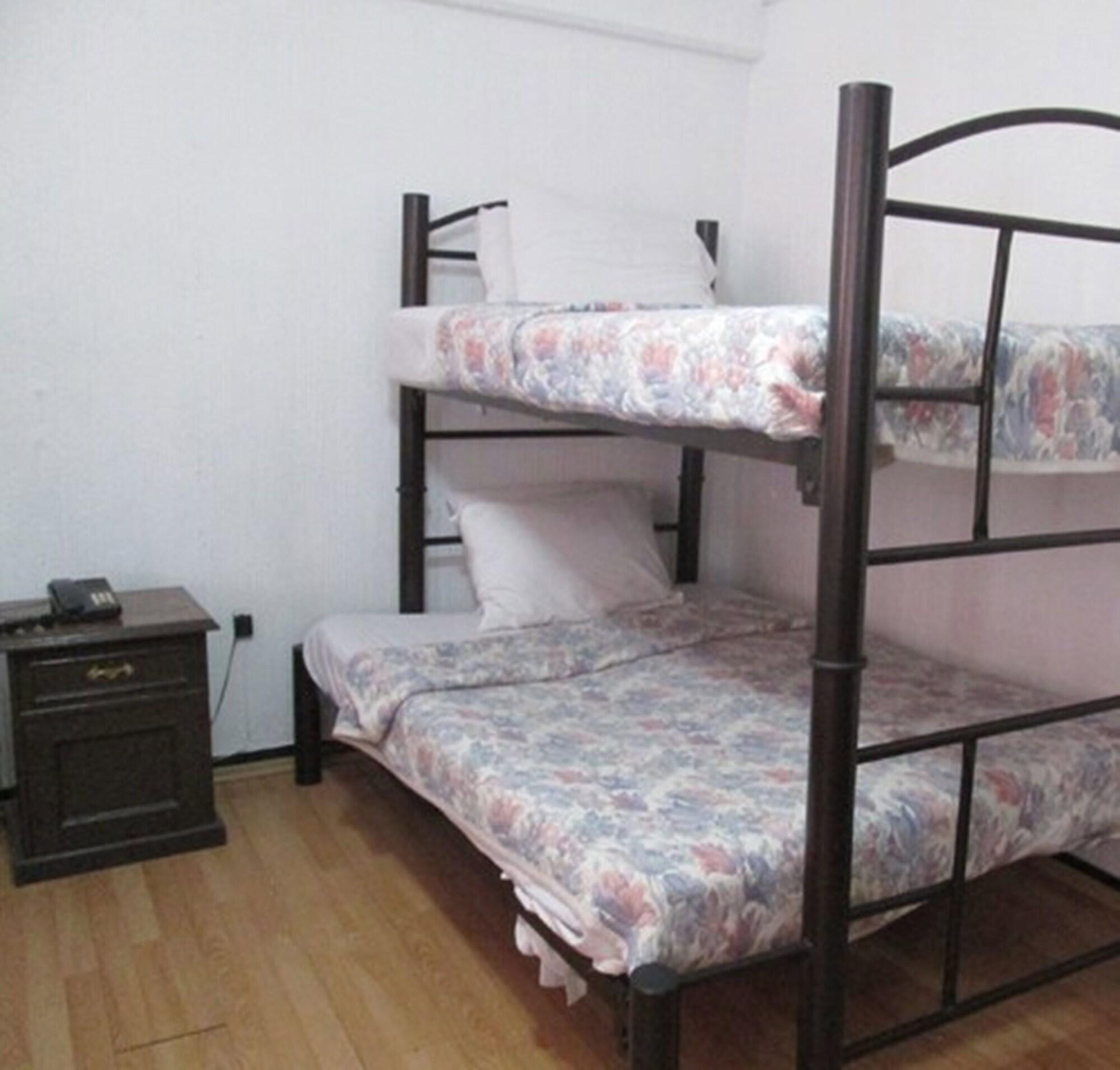 Oyo Nueva Galicia Otel Guadalajara Dış mekan fotoğraf