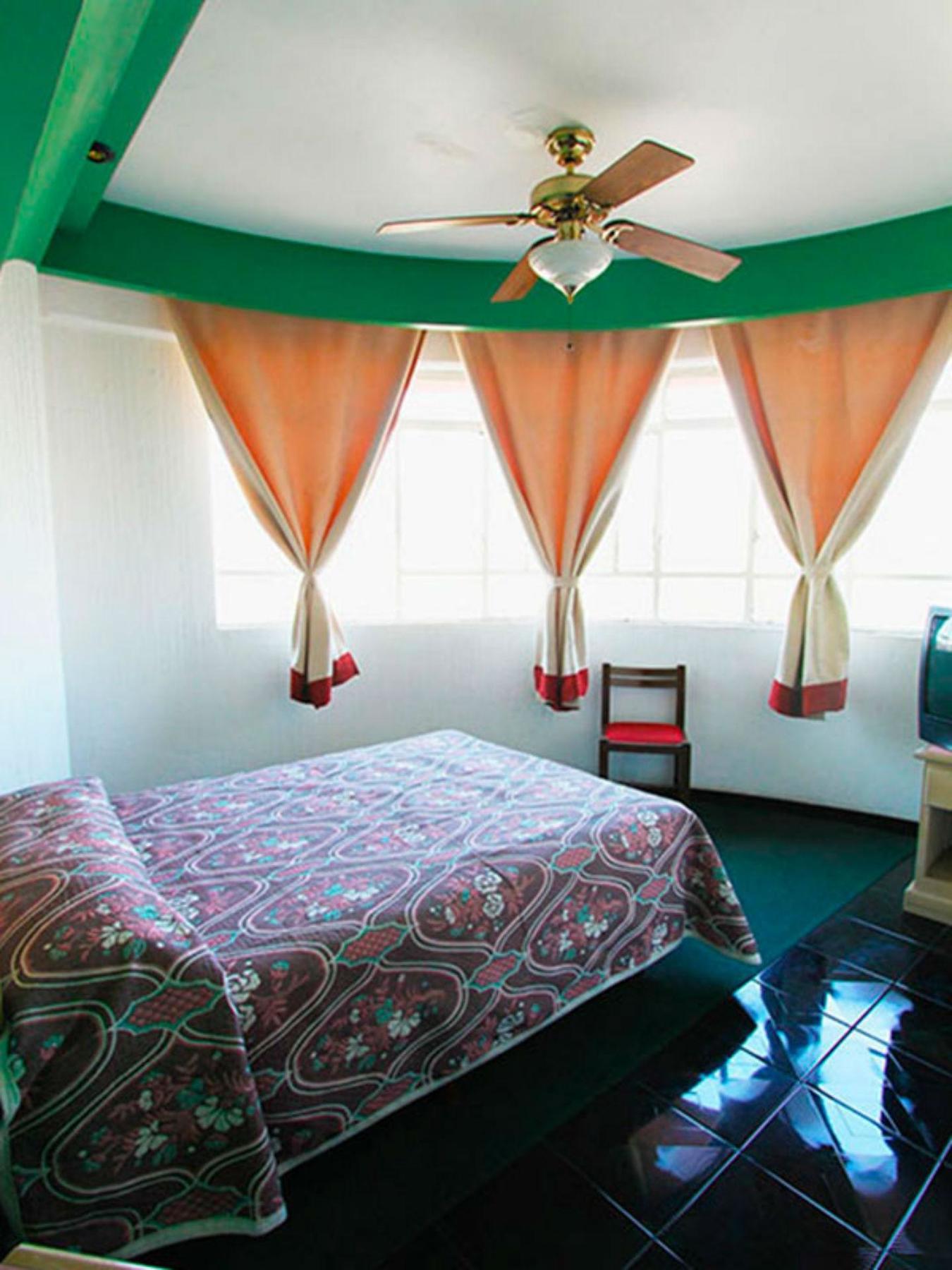 Oyo Nueva Galicia Otel Guadalajara Dış mekan fotoğraf