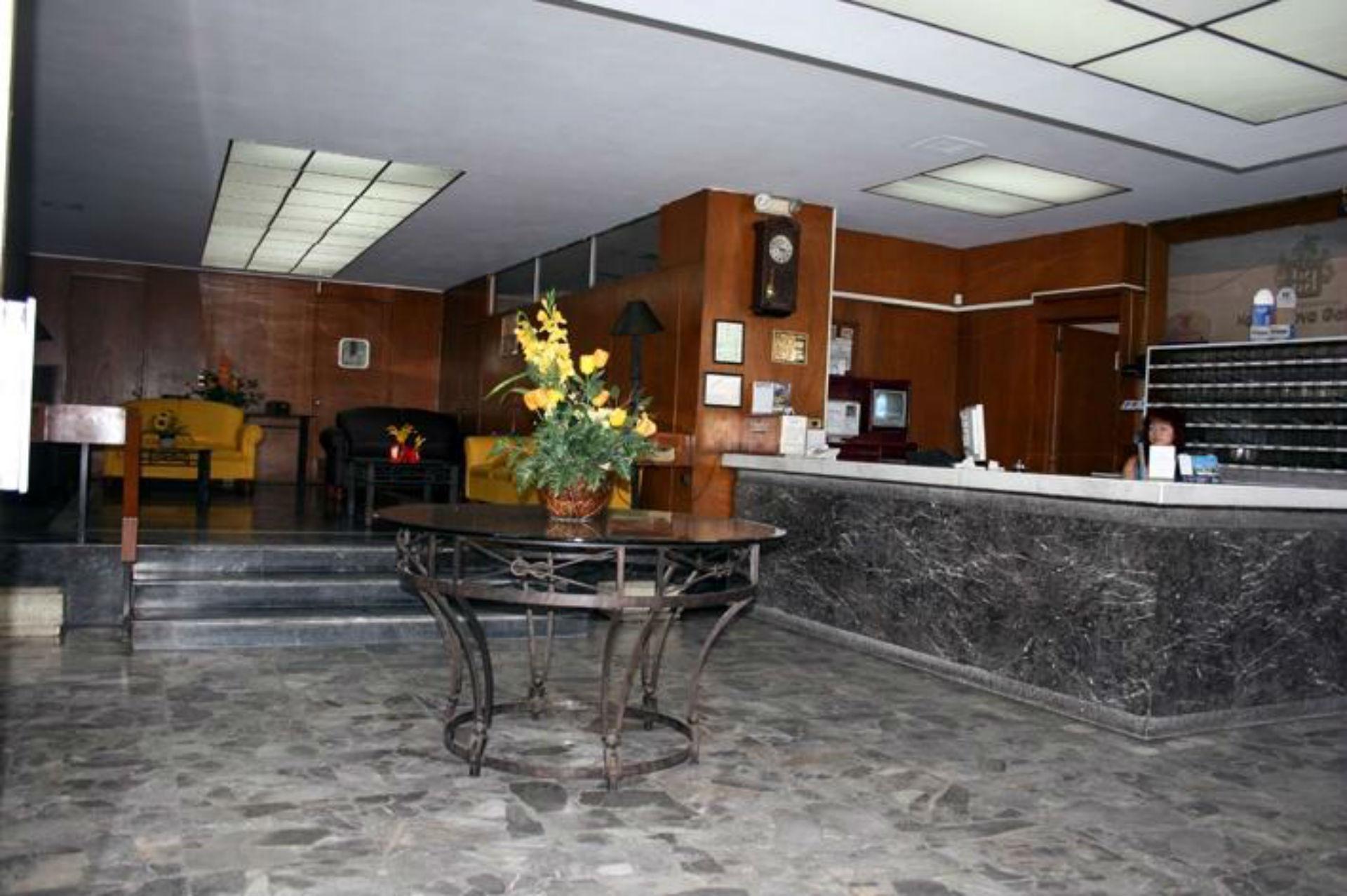 Oyo Nueva Galicia Otel Guadalajara Dış mekan fotoğraf